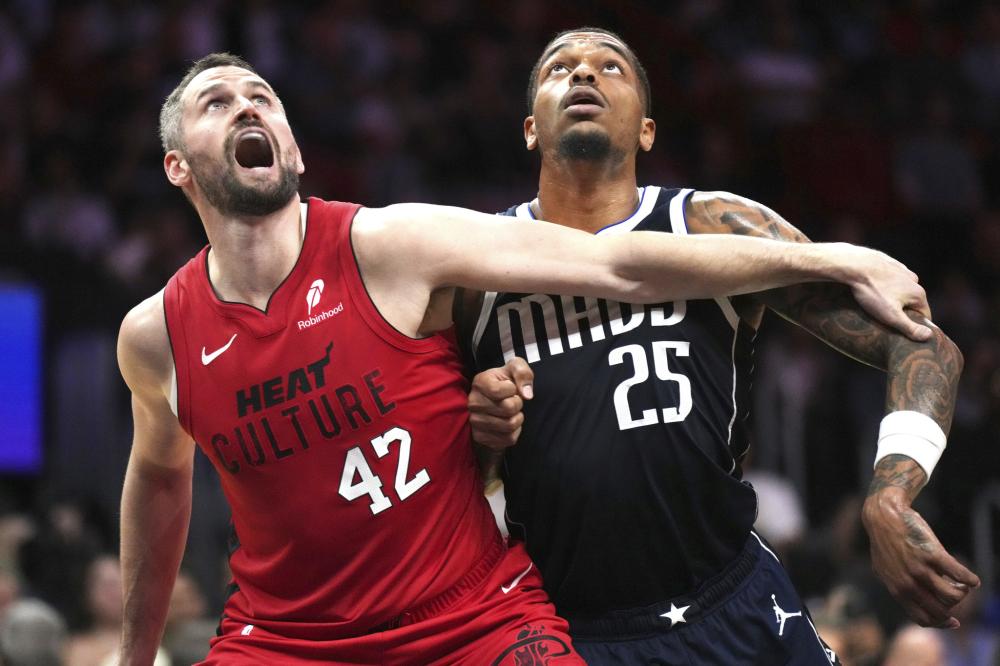 热爱足球的 热爱足球的