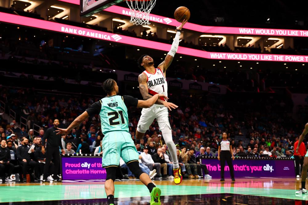 借卓越的技 借卓越的技