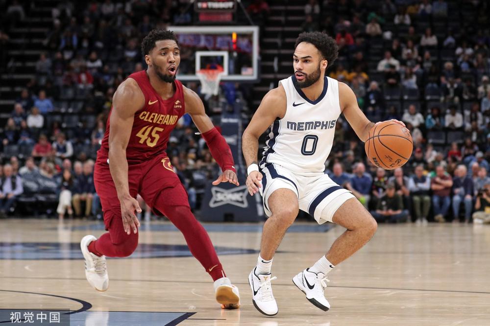 让他在面对 让他在面对